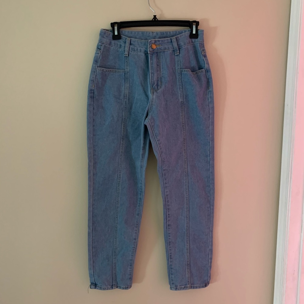 jeans w front leg stitching